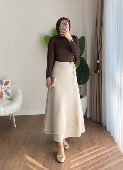 Dik Yaka Fırfırlı Body Kahverengi