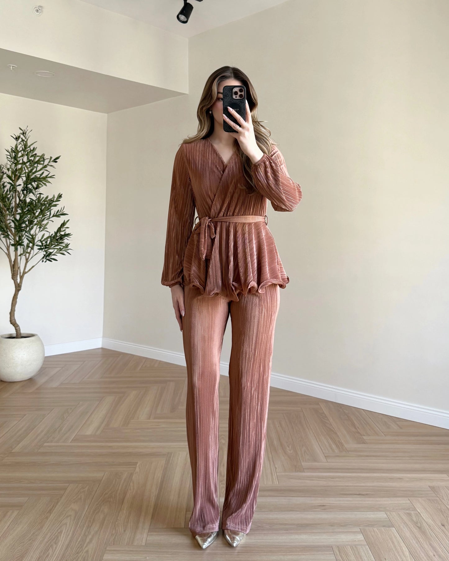 Beli Kuşaklı Vatkalı Krinkıl Takım - Kiremit