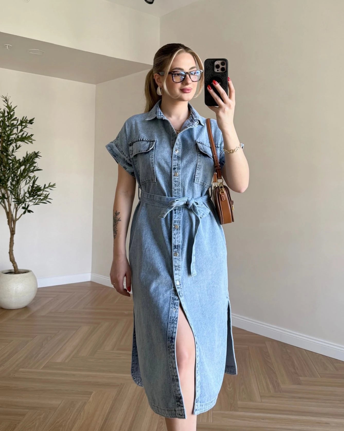 Cep Detaylı Kuşaklı Denim Elbise - Mavi