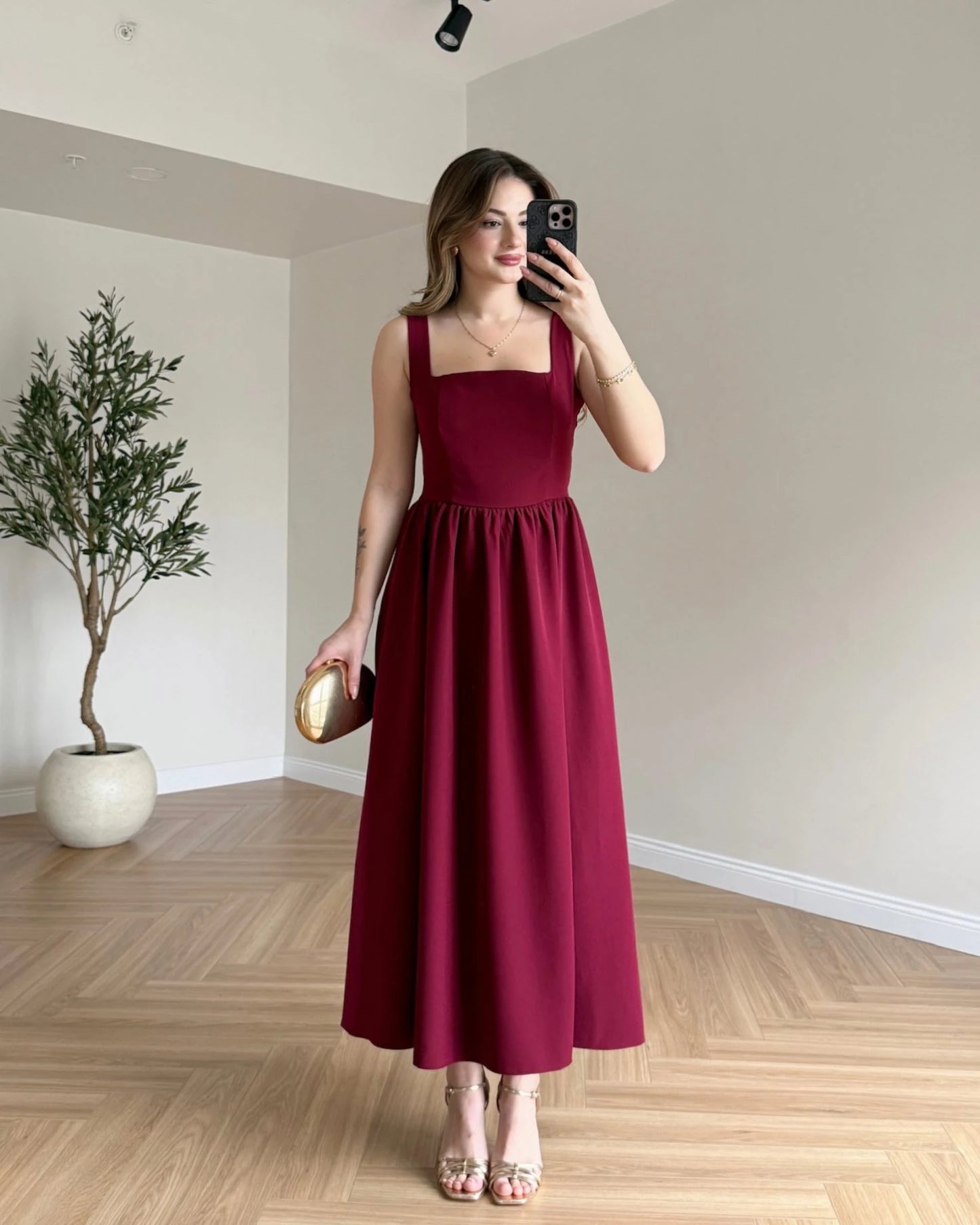 KENDALL Sırt Detaylı Elbise - Bordo
