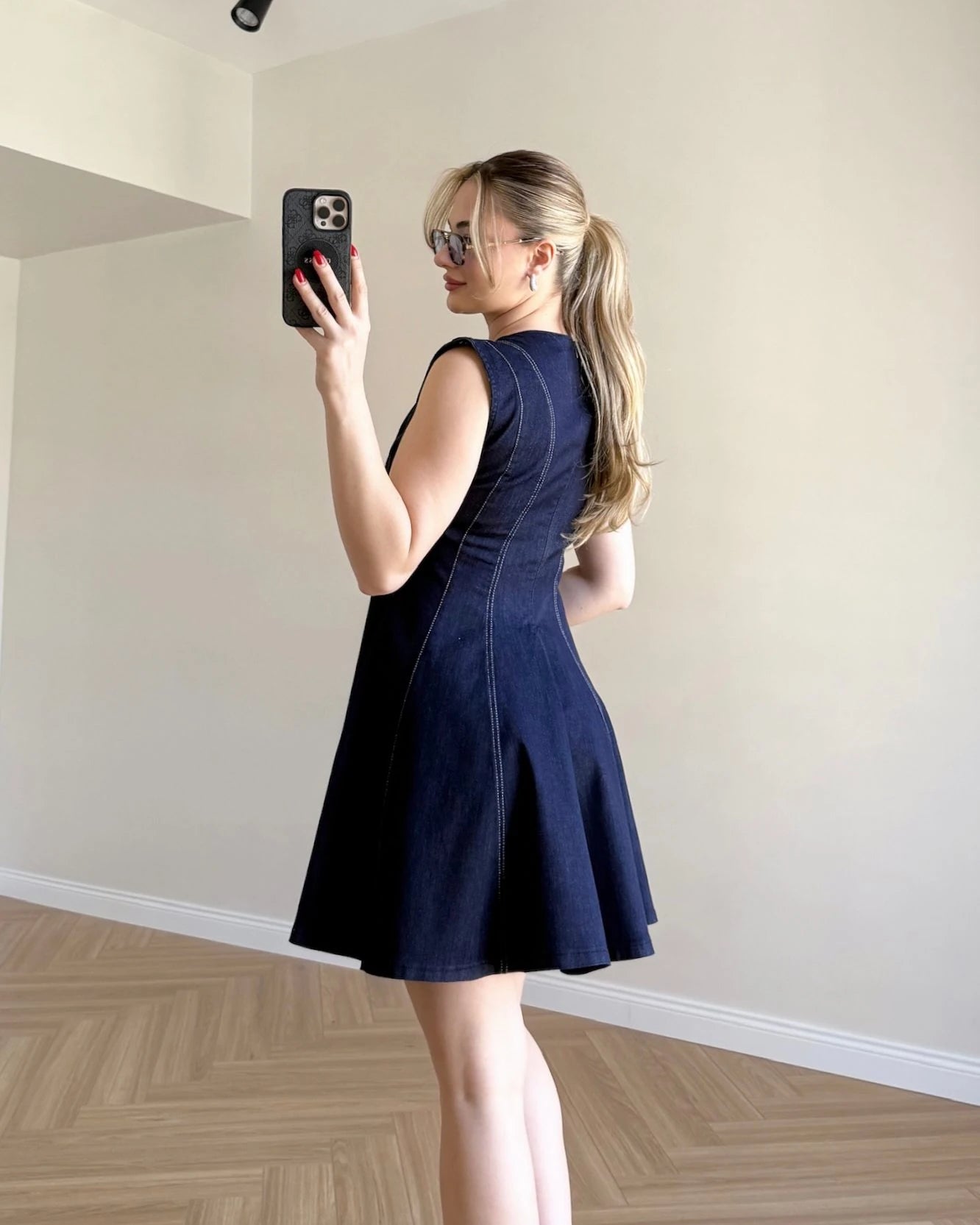 Kloş Etekli Mini Denim Elbise - Koyu Mavi