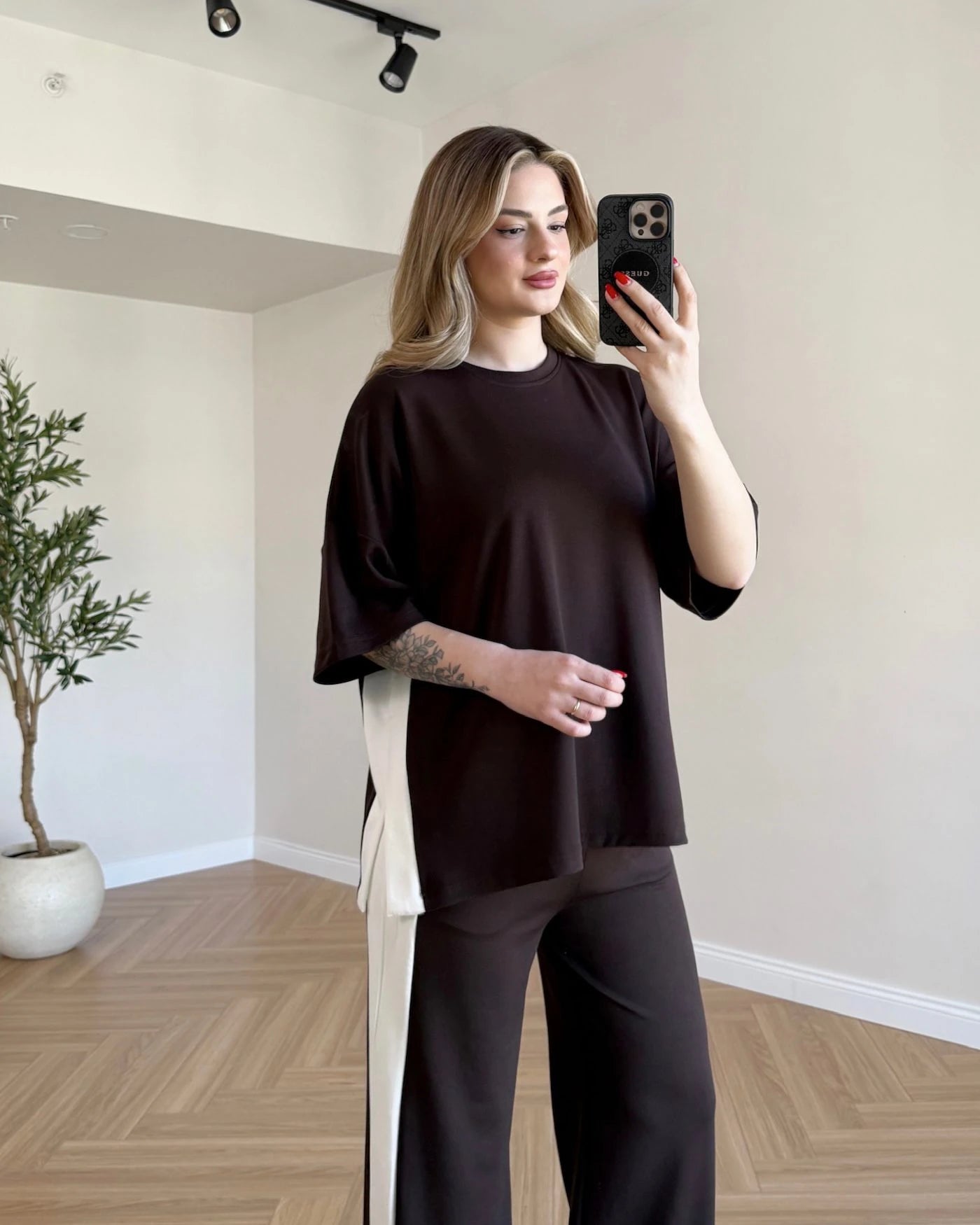 Paça Yırtmaçlı Garnili Modal Takım - Kahve