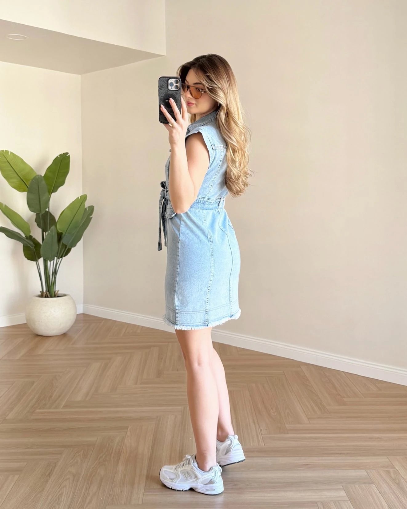 Püskül Detaylı Mini Denim Elbise - Açık Mavi