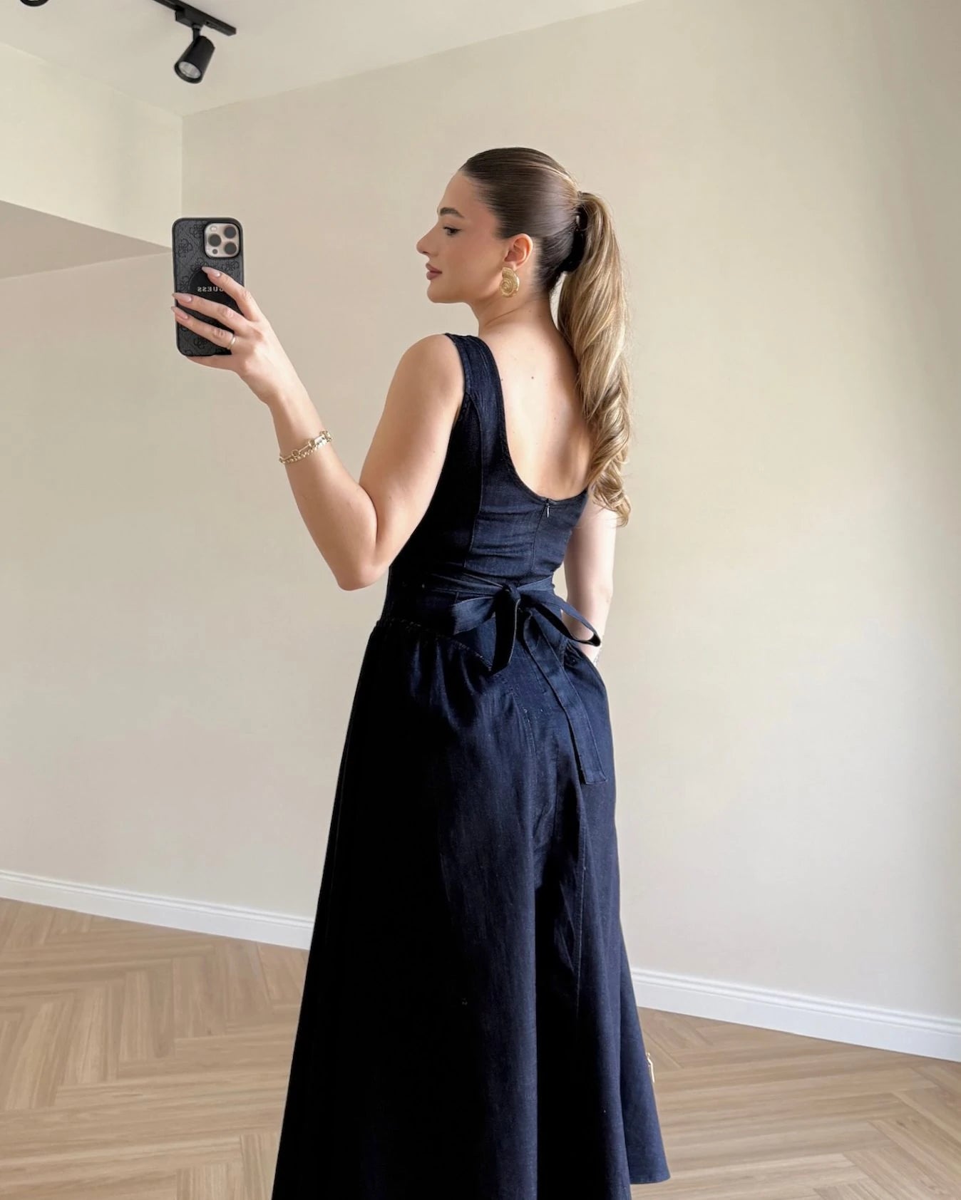 U Yaka Bel Bağlamalı Denim Elbise - Lacivert